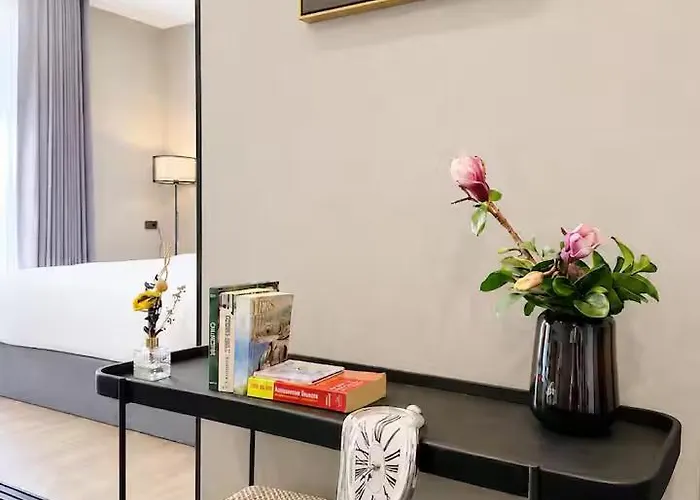 Perfect Location To Explore 1 Min To Mrt * Bangkok