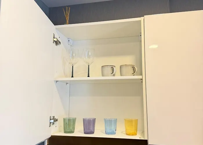 Perfect Location To Explore 1 Min To Mrt Guest house